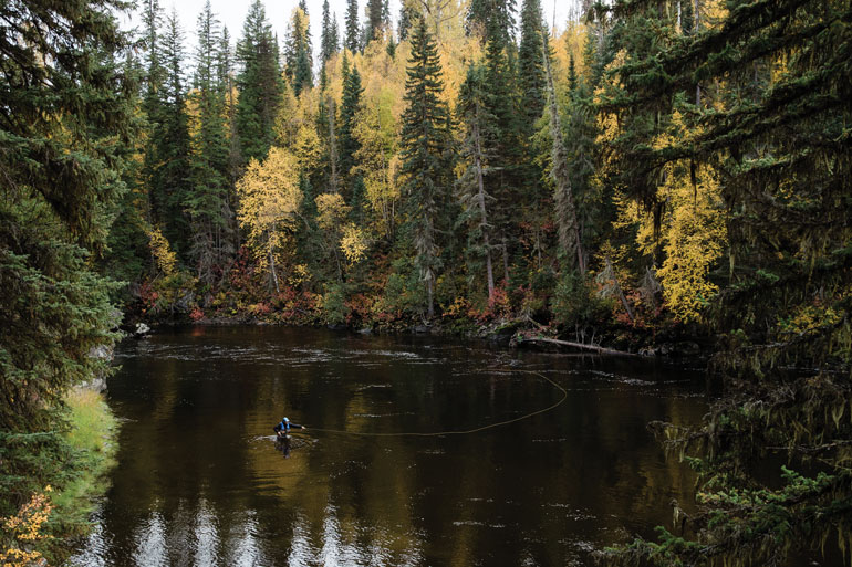 //content.osgnetworks.tv/flyfisherman/content/photos/Quesnel-Lake.jpg